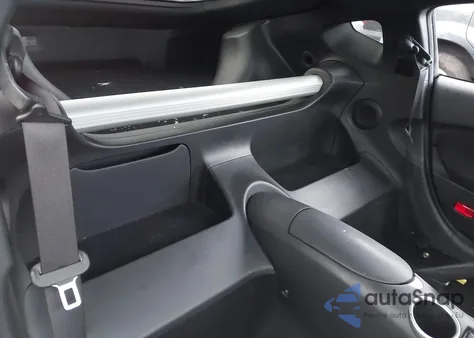 2019 Nissan 370Z z USA, uszkodzony, nr VIN JN1AZ4EH8KM420751